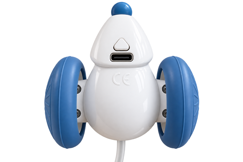 El ratón Snow junto a su puerto de carga USB-C